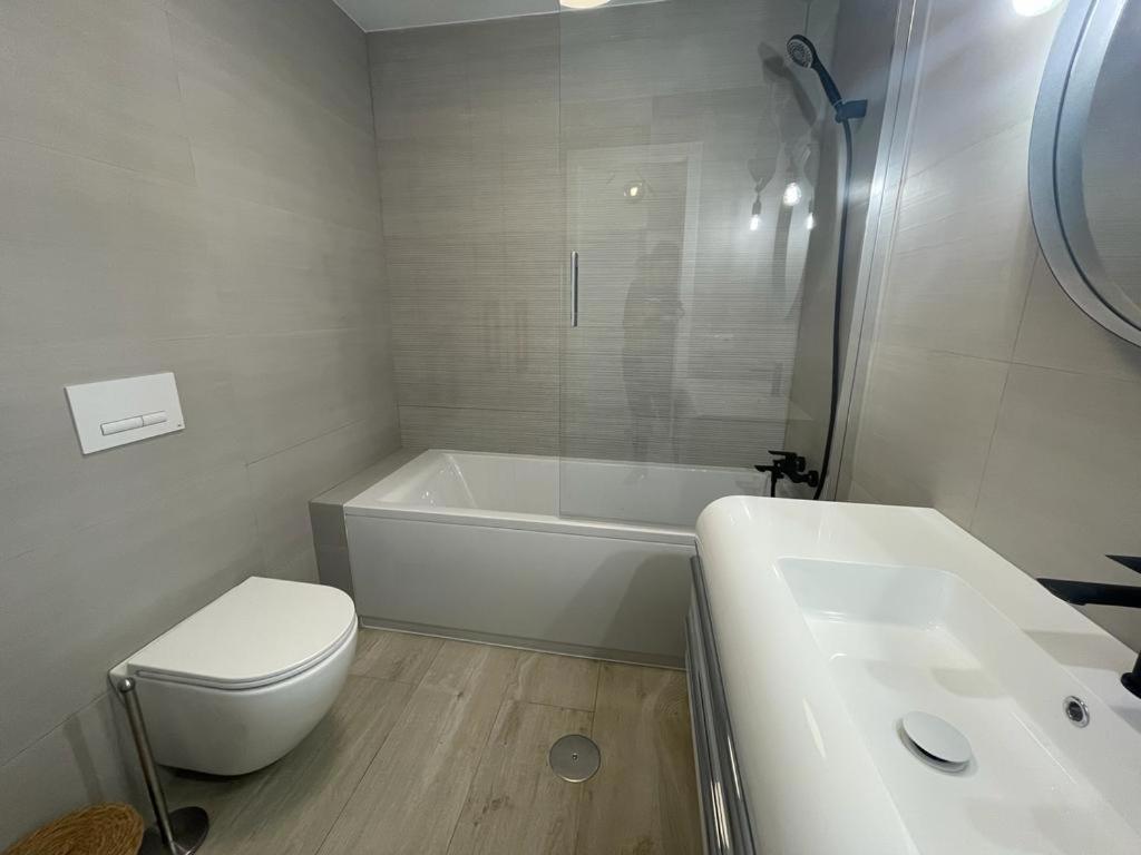 Piso En Fuengirola Castillo Sohail Zewnętrze zdjęcie