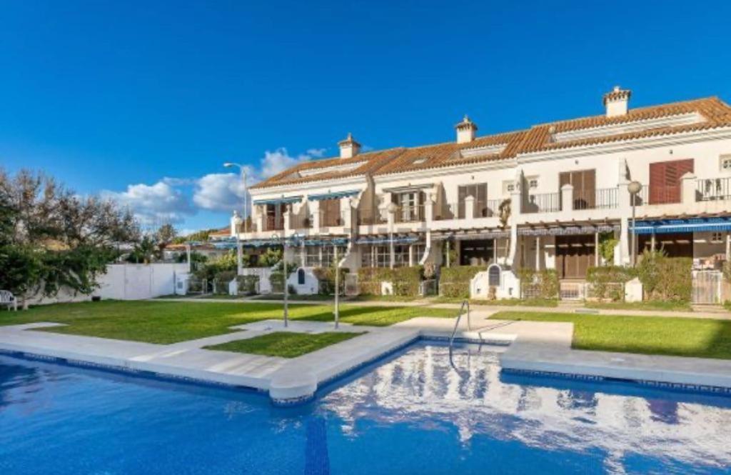 Piso En Fuengirola Castillo Sohail Zewnętrze zdjęcie